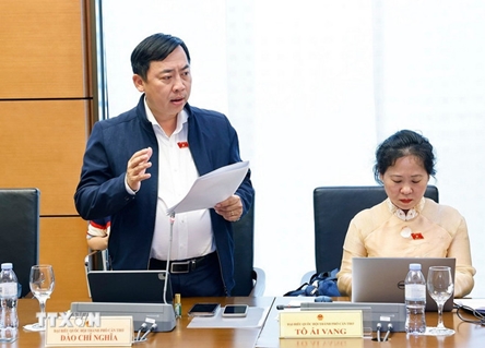 N.A. reviews breakthrough policies for education, healthcare